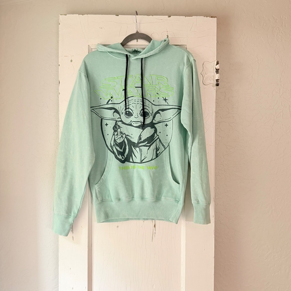 Star Wars Grogu Baby Yoda Mint Green Graphic Hoodie XS The Mandalorian
